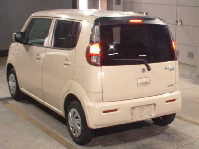 SUZUKI MRWAGON 2013