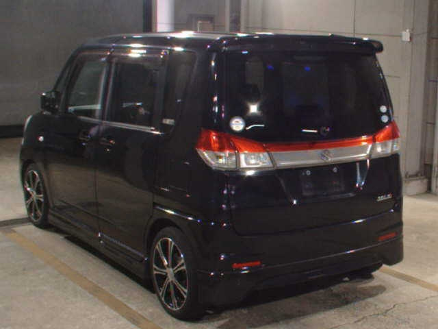 SUZUKI SOLIO 2011