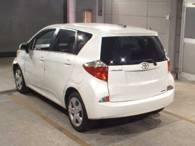 TOYOTA RACTIS 2012