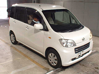 DAIHATSU TANTO EXE 2010