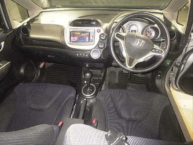 HONDA FIT 2010