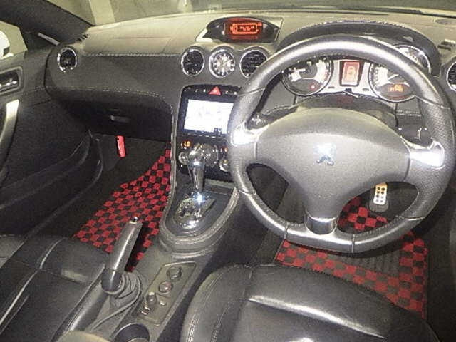 PEUGEOT RCZ 2010