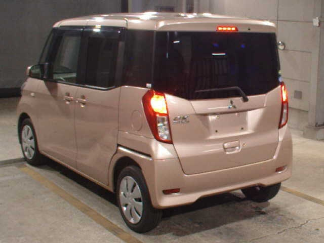 MITSUBISHI EK SPACE 2016
