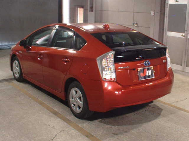 TOYOTA PRIUS 2011
