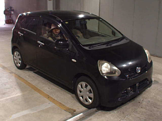 DAIHATSU MIRA E S 2012