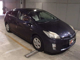 TOYOTA PRIUS 2011