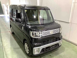 DAIHATSU WAKE 2014