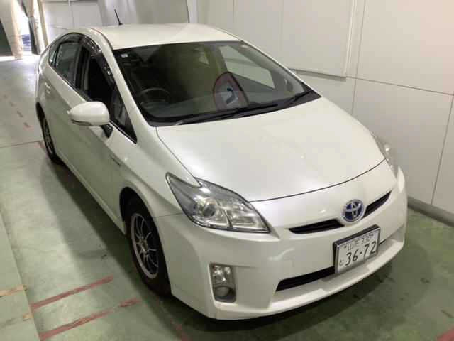 TOYOTA PRIUS 2011