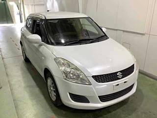 SUZUKI SWIFT 2012