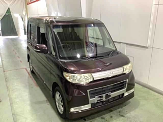 DAIHATSU TANTO 2010