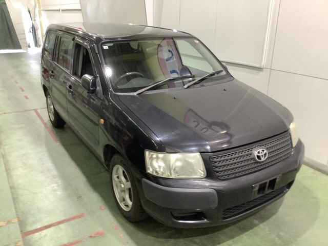 TOYOTA SUCCEED 2010