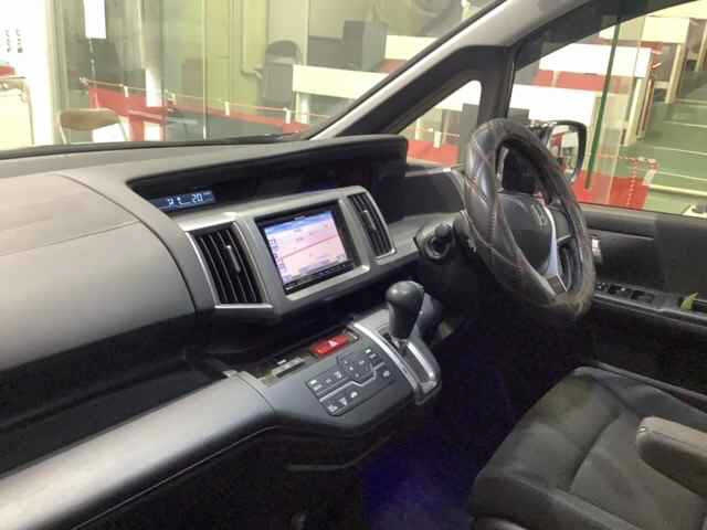 HONDA STEP WAGON 2012