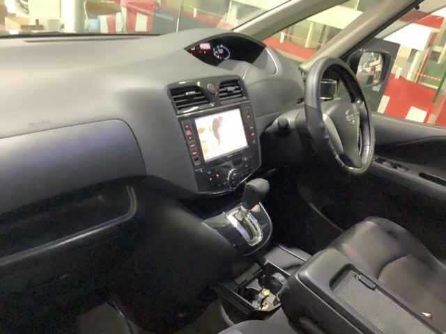 NISSAN SERENA 2013