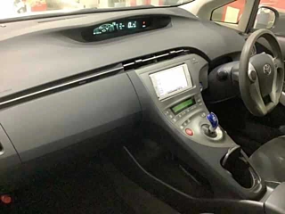 TOYOTA PRIUS 2013