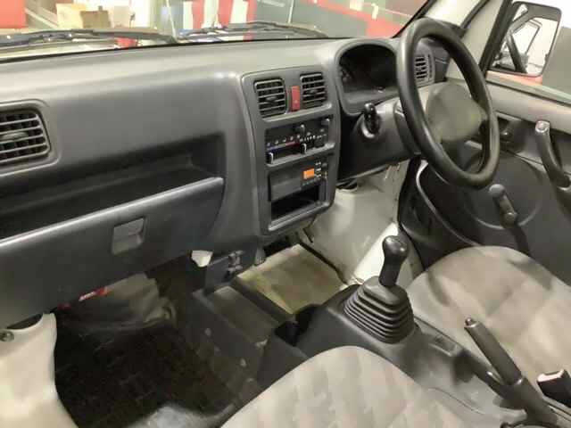 SUZUKI CARRY TRUCK 2011