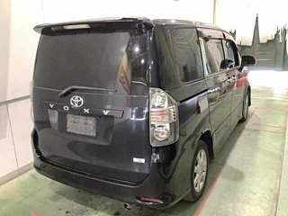 TOYOTA VOXY 2008