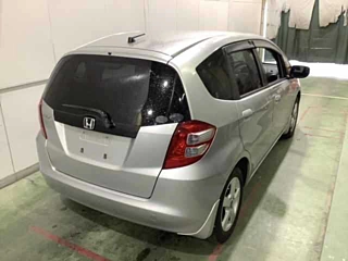 HONDA FIT 2010