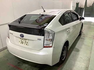 TOYOTA PRIUS 2011