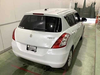 SUZUKI SWIFT 2012