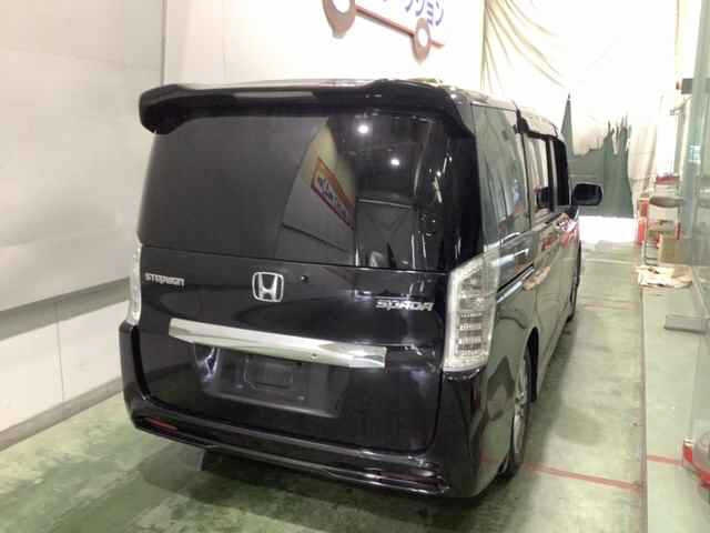 HONDA STEP WAGON 2012