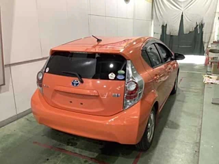 TOYOTA AQUA 2013