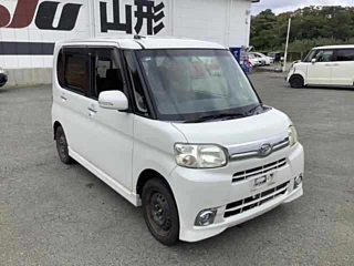 DAIHATSU TANTO 2012