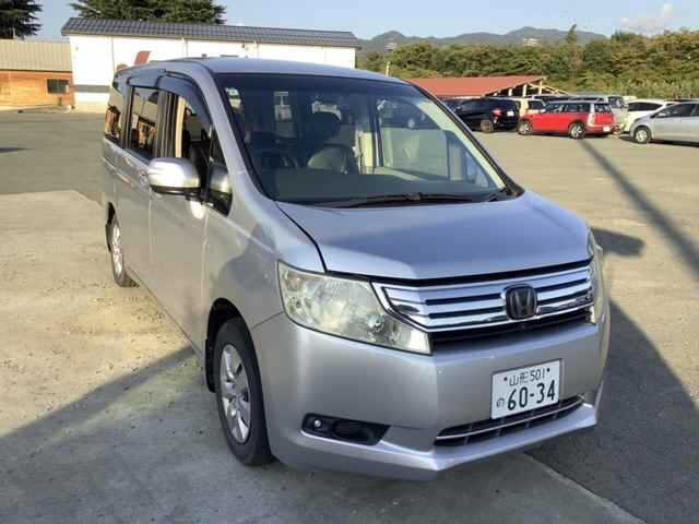 HONDA STEP WAGON 2010