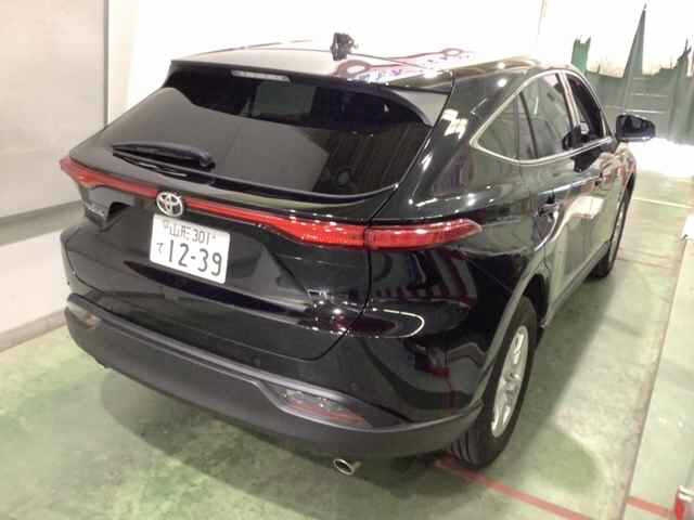 TOYOTA HARRIER 2022