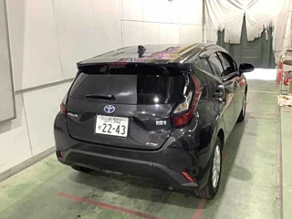 TOYOTA AQUA 2023