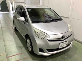 TOYOTA RACTIS 2013