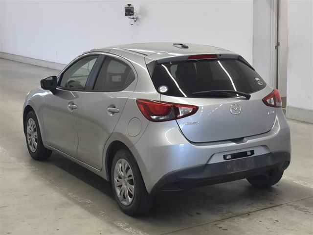 MAZDA DEMIO 2014