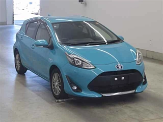 TOYOTA AQUA 2020