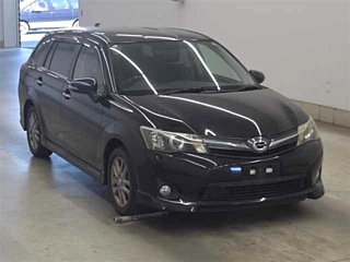 TOYOTA COROLLA FIELDER 2013