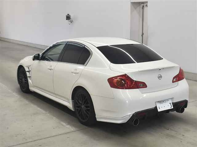 NISSAN SKYLINE 2011