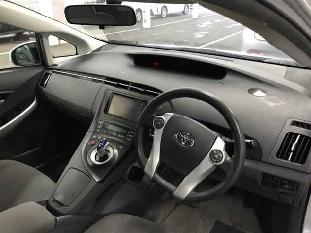 TOYOTA PRIUS 2010
