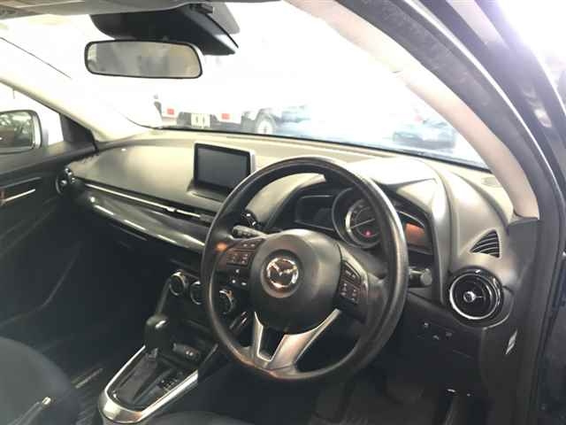 MAZDA DEMIO 2015
