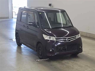 NISSAN ROOX 2010