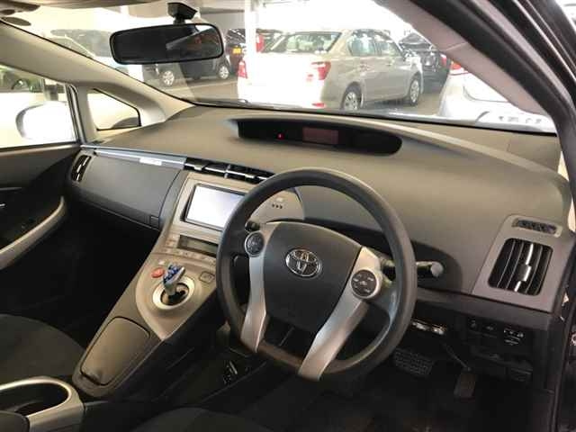 TOYOTA PRIUS 2012