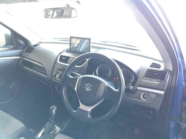 SUZUKI SWIFT 2011