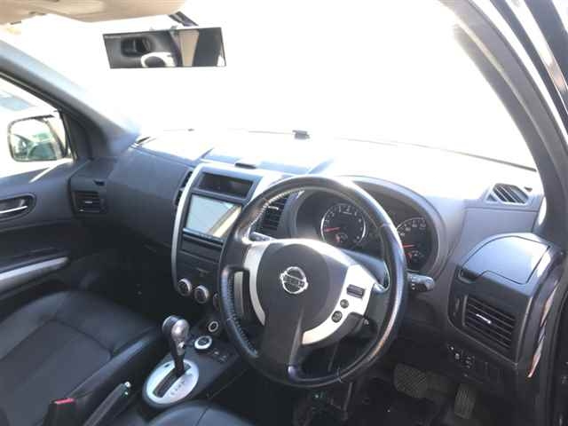 NISSAN X-TRAIL 2012