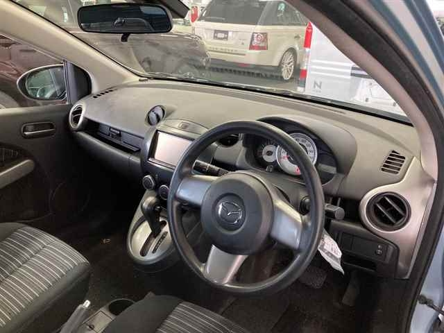 MAZDA DEMIO 2009