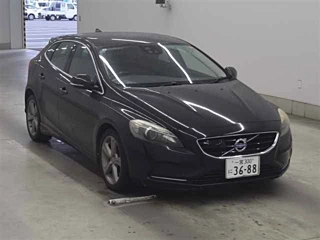 VOLVO V40 2014