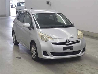 TOYOTA RACTIS 2012