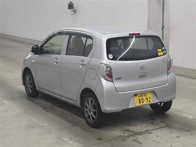 DAIHATSU MIRA E S 2014