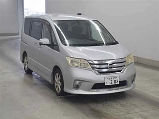 NISSAN SERENA 2011