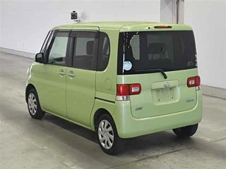 DAIHATSU TANTO 2013