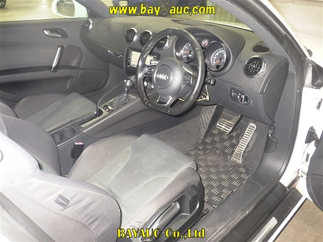 AUDI TT 2011