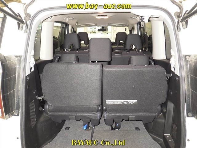 NISSAN SERENA 2016