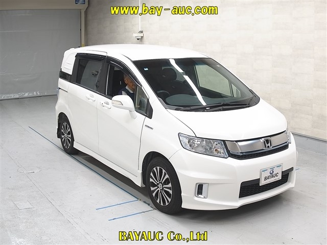 HONDA FREED 2014