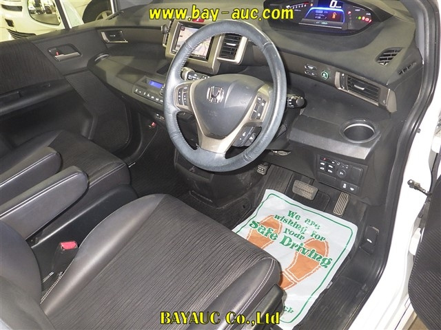 HONDA FREED 2014